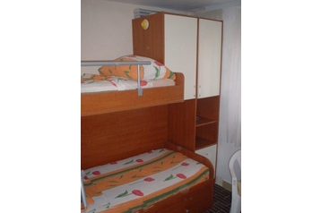 Horvātija Privát Rogoznica, Eksterjers